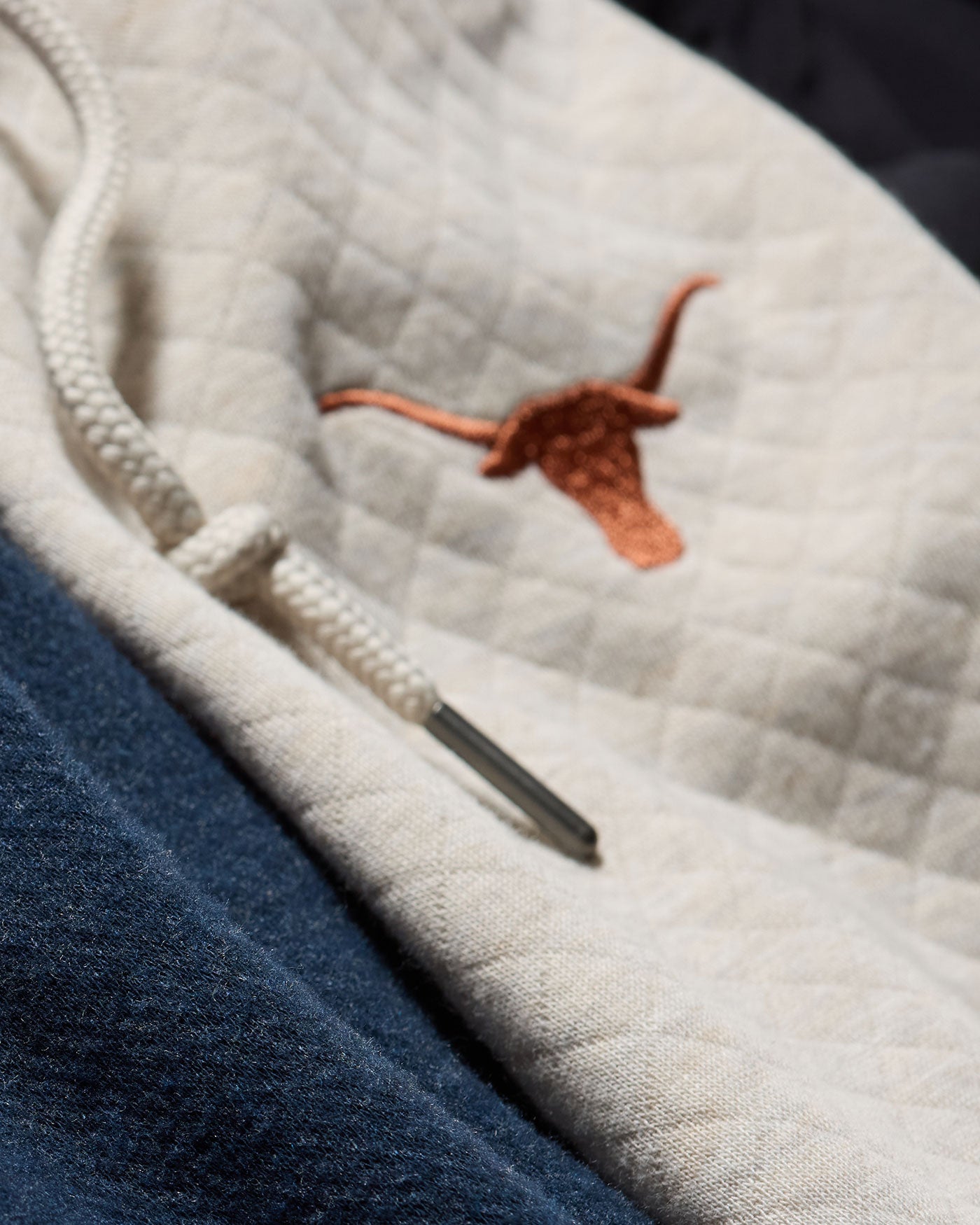 TEXAS BRADNER SUPER-SOFT QUILTED HOODIE