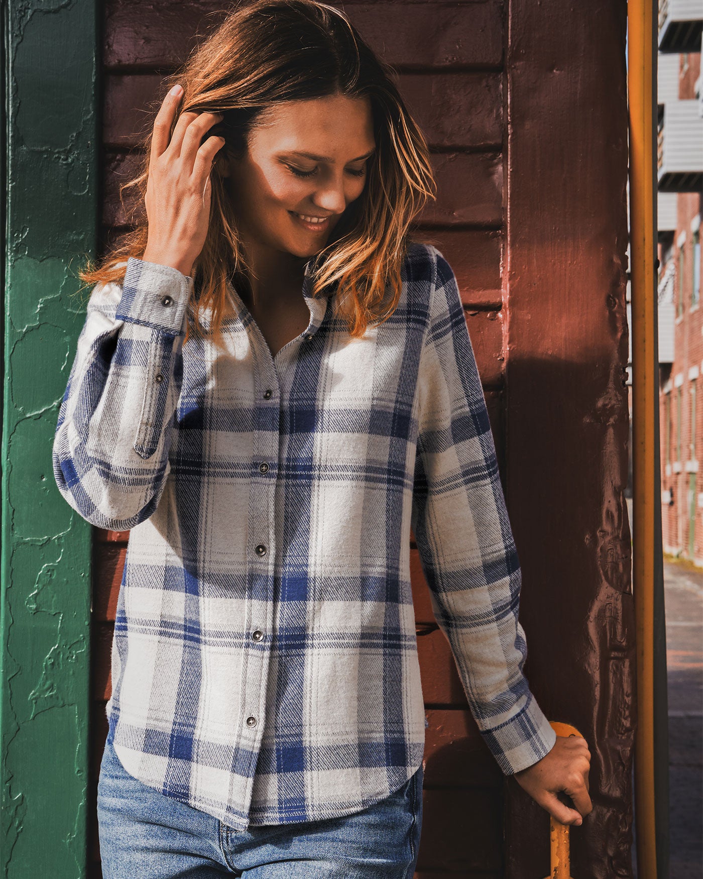 WOMEN'S HERO STRETCH FLANNEL SHIRT